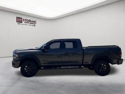 Granite Crystal Metallic Clearcoat 2023 RAM 2500 Big Horn Crew Cab 4x4 6'4' Box