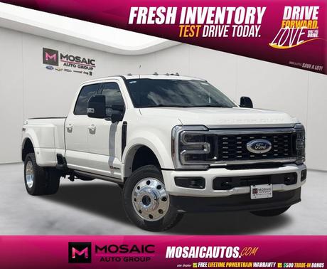 Star White Metallic Tri-Coat 2026 Ford F-450 Platinum