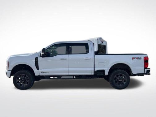 Oxford White 2024 Ford F-350 Lariat
