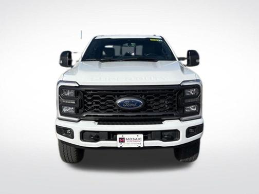Oxford White 2024 Ford F-350 Lariat