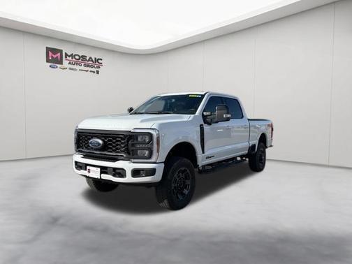 Oxford White 2024 Ford F-350 Lariat
