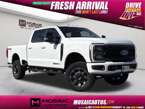 Oxford White 2024 Ford F-350 Lariat