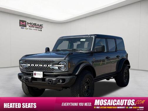 Carbonized Gray Metallic 2026 Ford Bronco Badlands