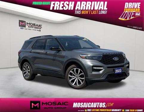 Iconic Silver Metallic 2023 Ford Explorer ST-Line