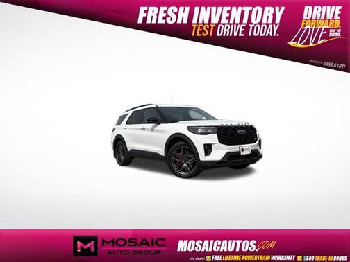 Star White Metallic Tri-Coat 2026 Ford Explorer ST