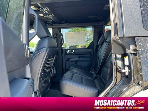 Shadow Black 2026 Ford Bronco Badlands