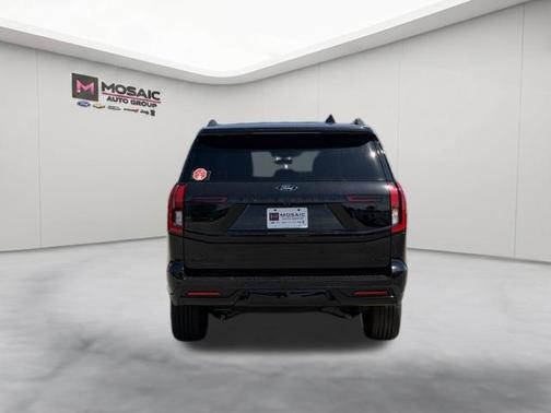 Agate Black Metallic 2026 Ford Expedition Max Platinum