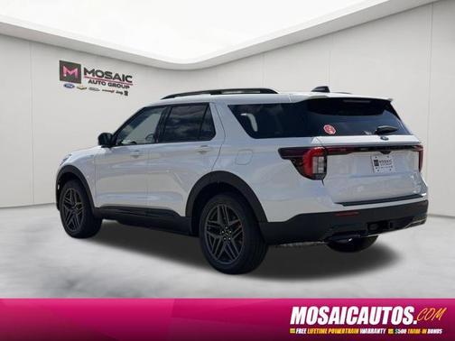 Star White Metallic Tri-Coat 2026 Ford Explorer ST-Line