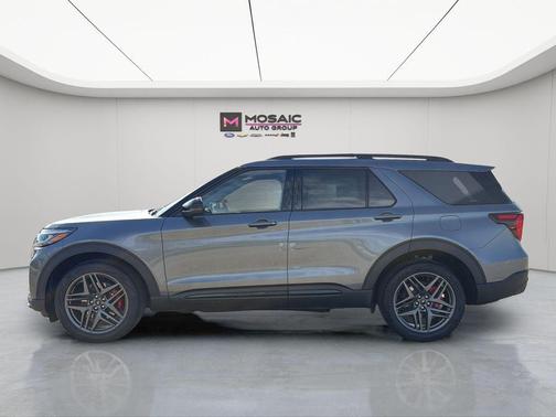 Carbonized Gray Metallic 2026 Ford Explorer ST