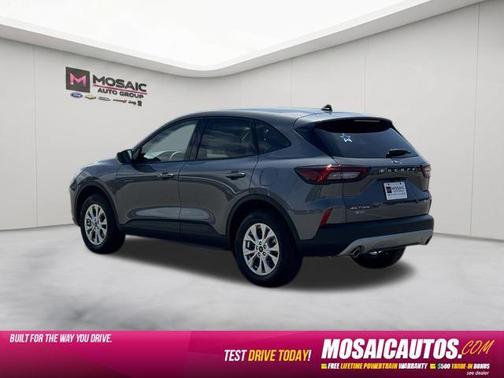 Carbonized Gray Metallic 2025 Ford Escape Active