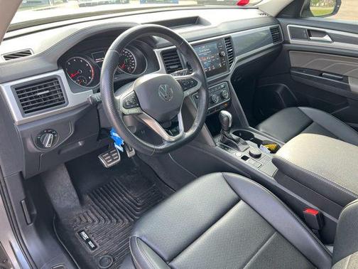 2021 Volkswagen Atlas 3.6L SE w/Technology