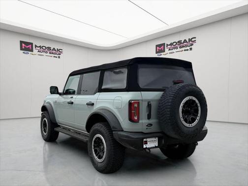 2021 Ford Bronco Badlands