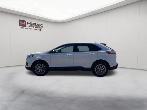 Oxford White 2023 Ford Edge SEL