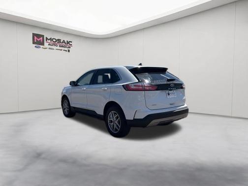 Oxford White 2023 Ford Edge SEL