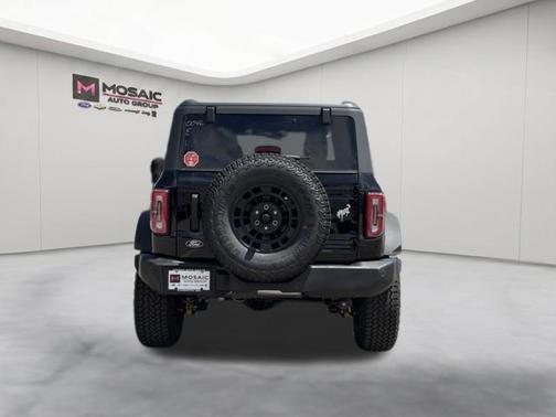 Shadow Black 2026 Ford Bronco Outer Banks