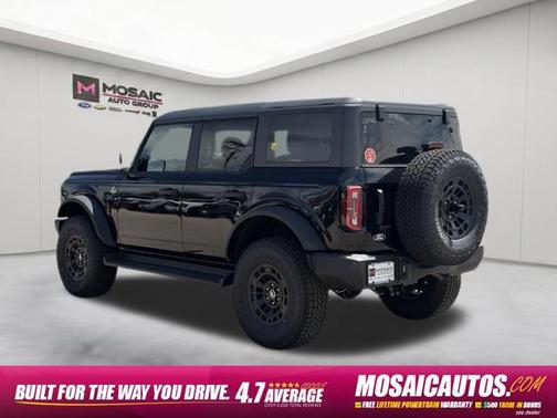 Shadow Black 2026 Ford Bronco Outer Banks