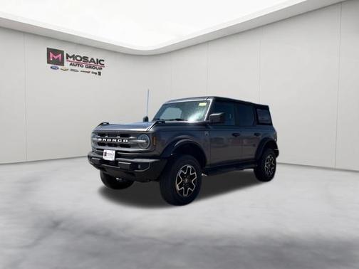 Carbonized Gray Metallic 2022 Ford Bronco Big Bend