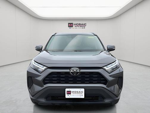 Magnetic Gray Metallic 2025 Toyota RAV4 XLE