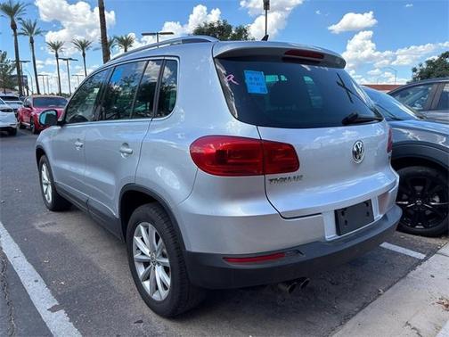 2017 Volkswagen Tiguan 2.0T Wolfsburg Edition