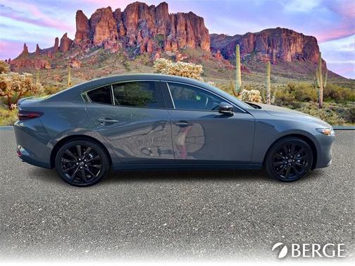 2025 Mazda Mazda3 2.5 S Carbon Edition