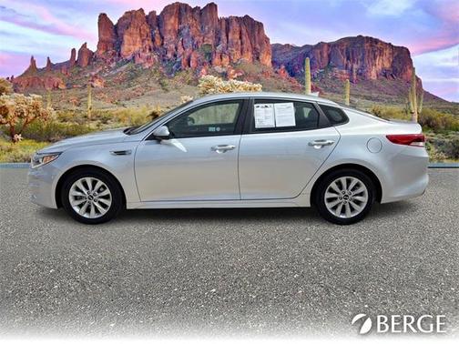 2017 Kia Optima LX