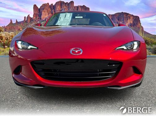 Soul Red 2026 Mazda MX-5 Miata GRAND TOURING