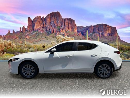 Snowflake White Pearl 2026 Mazda Mazda3 2.5 S