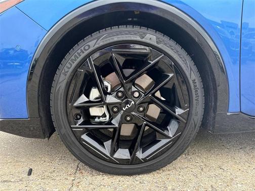 2025 Kia K4 GT-Line Turbo