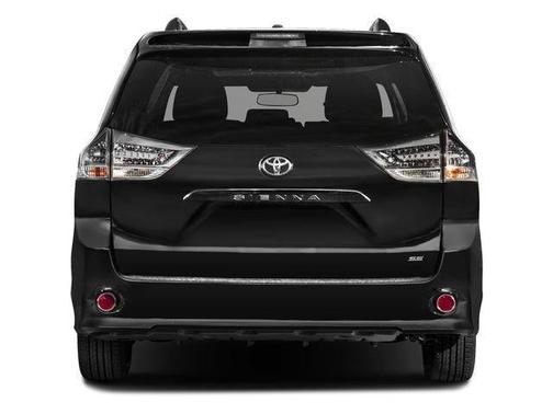 2017 Toyota Sienna SE