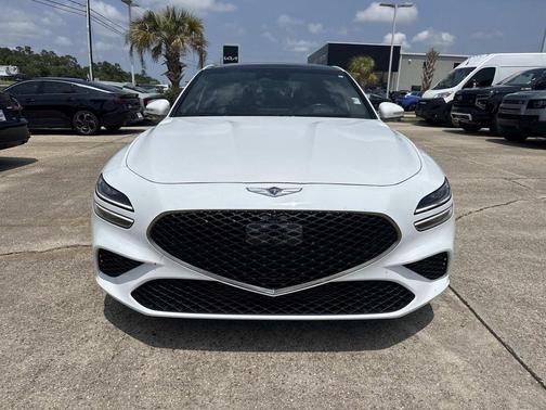 White 2023 Genesis G70 3.3T