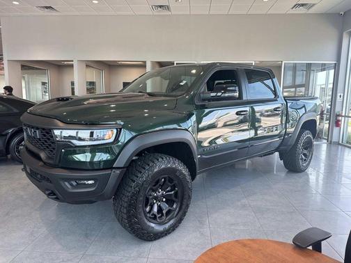 Serrano Red 2026 RAM 1500 RHO