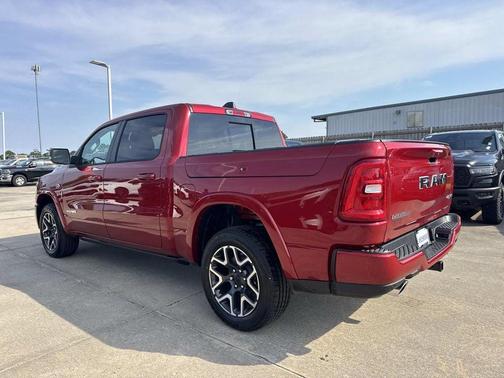Molten Red Pearlcoat 2026 RAM 1500 Laramie