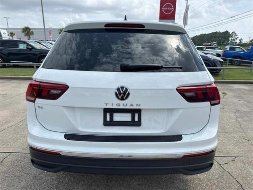 2024 Volkswagen Tiguan 2.0T SE