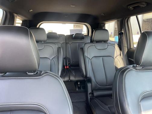 White 2025 Jeep Grand Cherokee L Limited