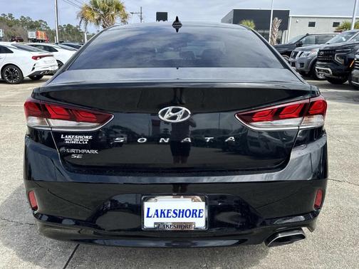 2018 Hyundai SONATA SE