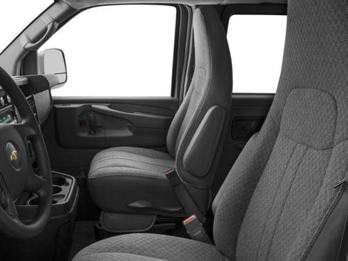 2017 Chevrolet Express 3500 LT