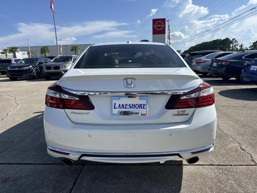 2017 Honda Accord Touring