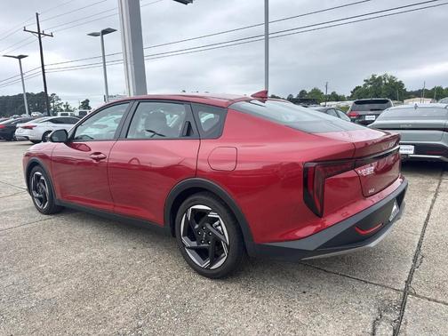 Red 2026 Kia K4 EX