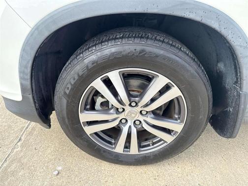 2018 Honda Pilot EX-L w/ Navigation