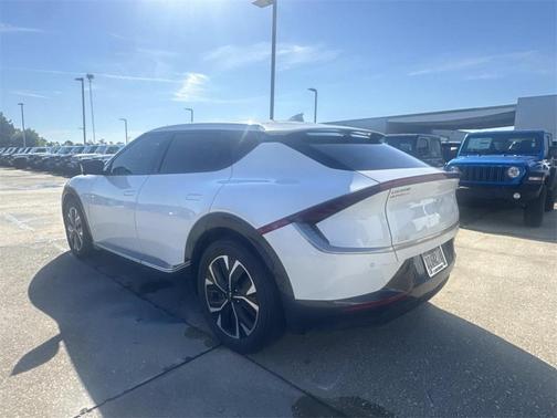 2024 Kia EV6 Wind