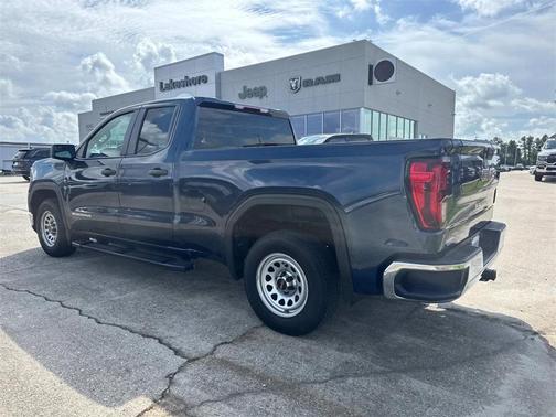 2022 GMC Sierra 1500 Pro