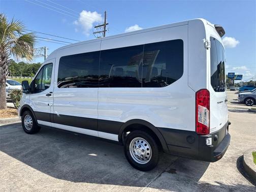2024 Ford Transit-350 XLT
