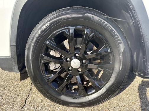 2021 Jeep Cherokee Latitude