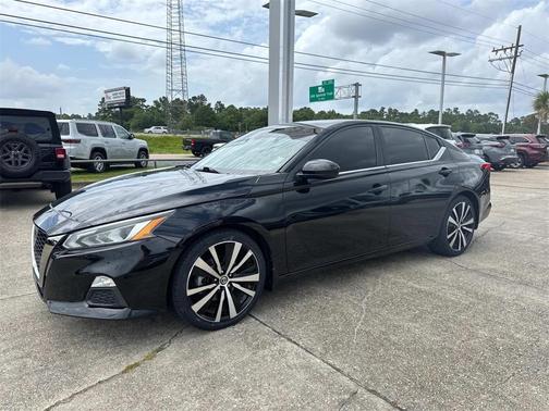 2020 Nissan Altima 2.5 SR