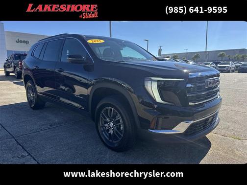 2025 GMC Acadia Elevation