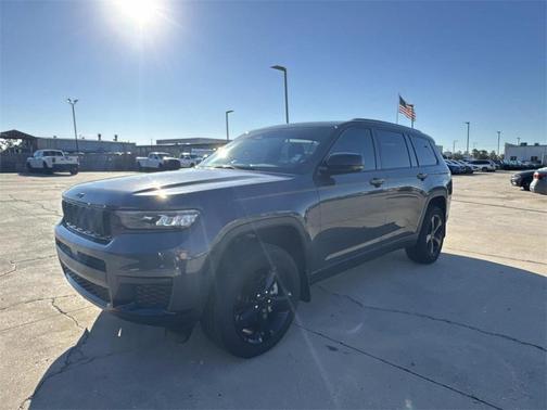 2025 Jeep Grand Cherokee L Laredo