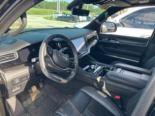 2024 Jeep Grand Wagoneer Series II