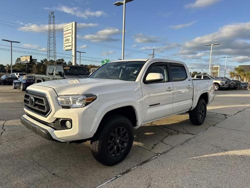 2023 Toyota Tacoma SR5