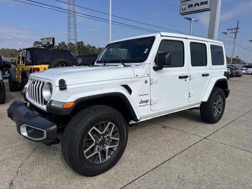 2024 Jeep Wrangler Sahara