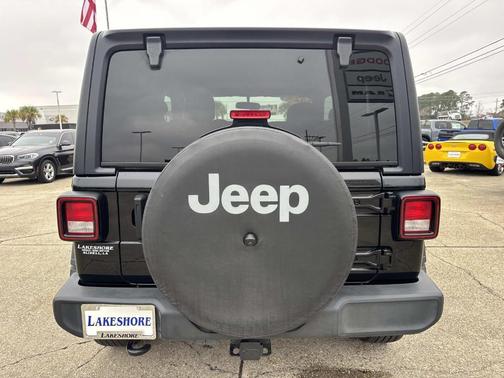 2022 Jeep Wrangler Sport